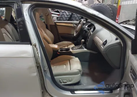 2010 Audi A4 2.0T Premium z USA, uszkodzony, nr VIN WAUSFAFL7AA041166